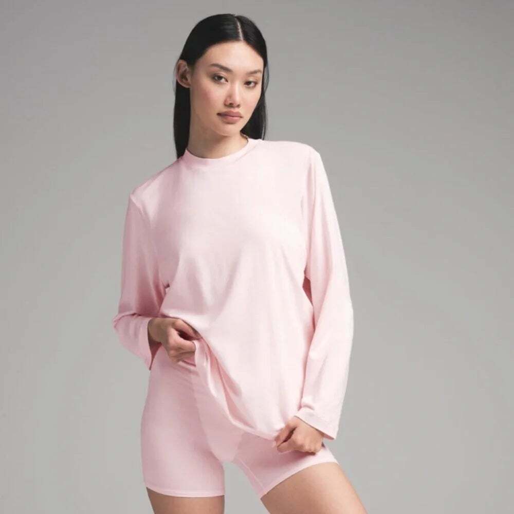Skims Boyfriend Long Sleeve T-Shirt Cherry Blossom Size S